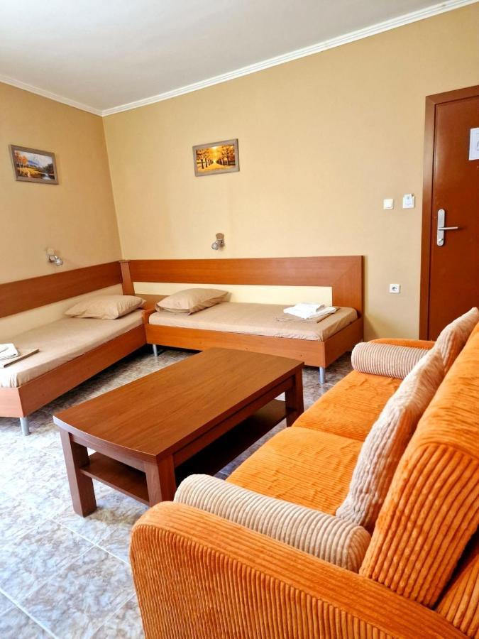 Къща За Гости Карел Nesebar Esterno foto